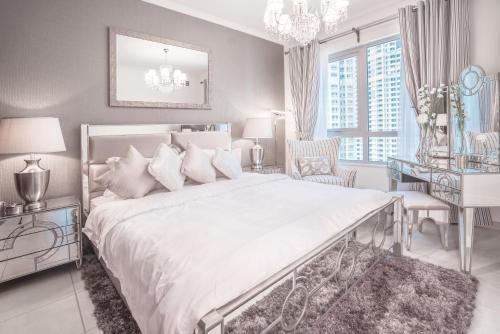 Elite Royal Apartment - Burj Residences T5