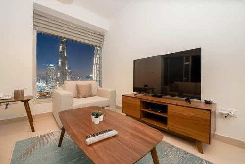 Panoramic Burj Khalifa View 2 Bedroom Apartment, Burj Views Tower