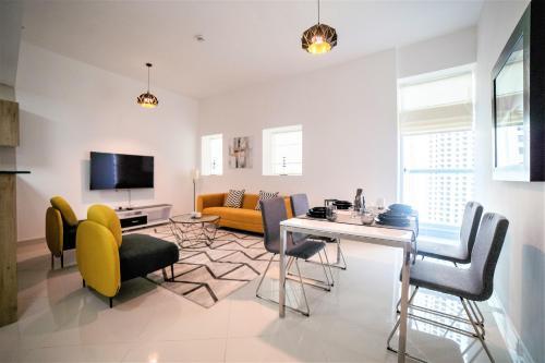 Apartamento Continental Tower, Dubai Marina - Luton Vacation Homes