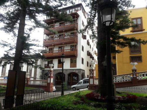 Apartamento Room Plaza & Parking