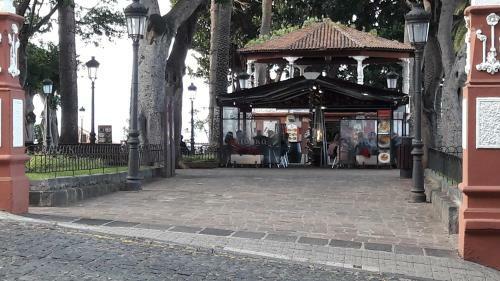 Apartamento Room Plaza & Parking