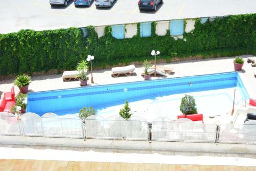 Rakeen Hotel