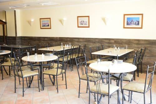 Rakeen Hotel