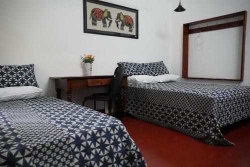 Hostal Charakama Guest Bungalow - Gampaha