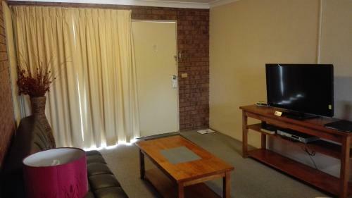 Bomaderry Motor Inn