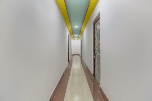 Hotel Oyo Flagship 64771 The Platinum Inn