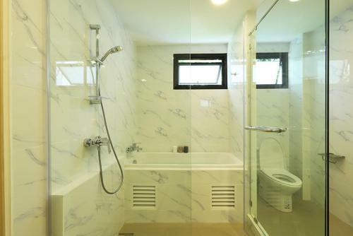Apartamento Glory Sukhumvit -asoke- Prompong- Bts- Mrt