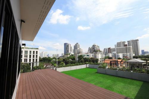 Apartamento Glory Sukhumvit -asoke- Prompong- Bts- Mrt