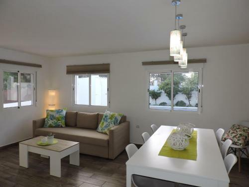 Villa Doree 587