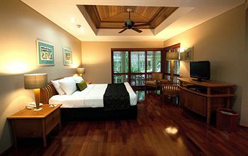Hotel Green Island Resort