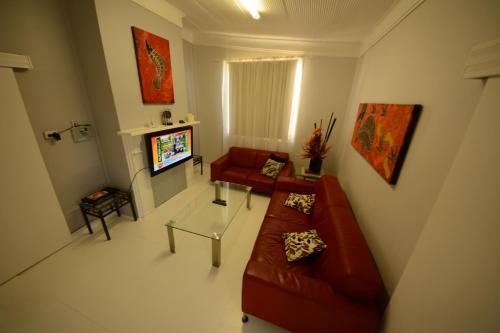 Emaroo Cottages Broken Hill