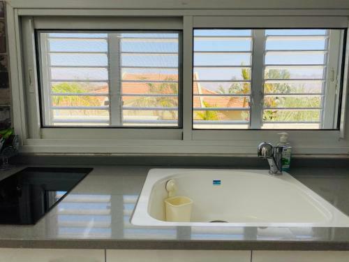 Apartamento Perfect Southern Getaway With Balcony