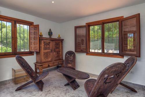 Villa Margarita - A Tranquil Oasis With Large Private Pool