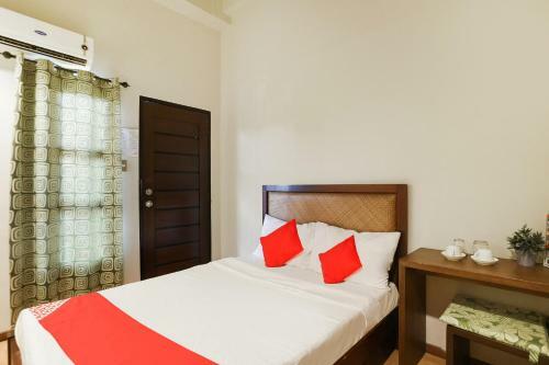 Hotel Vaccinated Staff - Oyo 425 Residences By Sirc