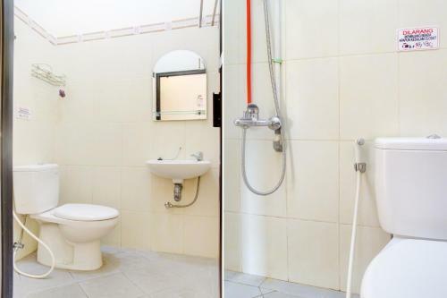 Hotel Oyo 3734 Ramboe Ranca