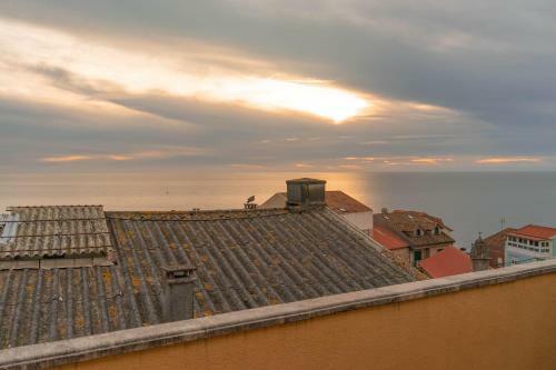 Apartamento �tico Con Vistas Al Mar