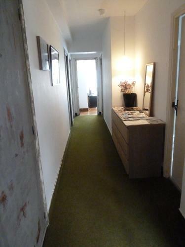 Apartamento Amplio, Luminoso Y C�ntrico Piso
