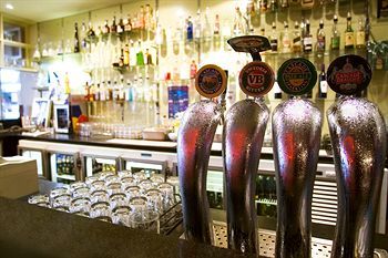 Hotel Central Cafe Bar