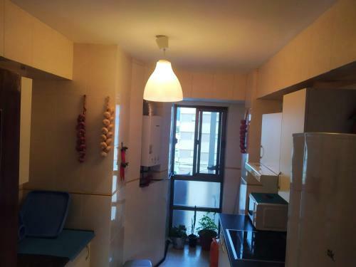 Apartamento Cosy Flat For Comfy Stay - Gib Rock View 3