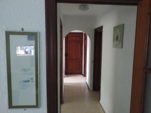 Apartamento Cosy Flat For Comfy Stay - Gib Rock View 3