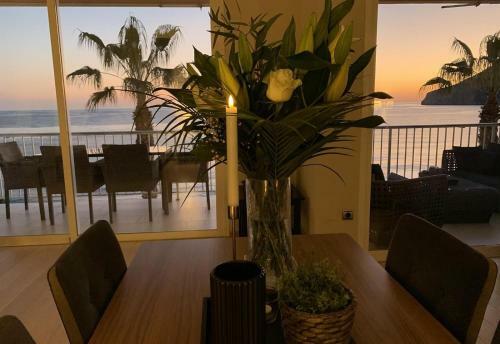 Modern Luxury Beach Penthouse