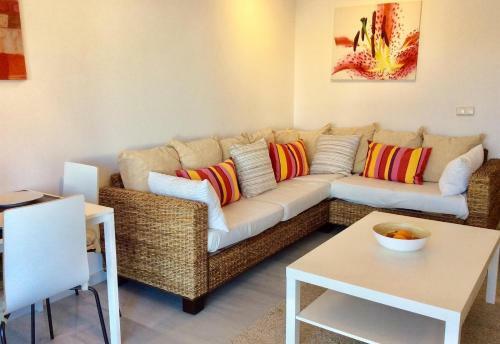 Vista Marina - 2 Bedrooms Sleeps 4