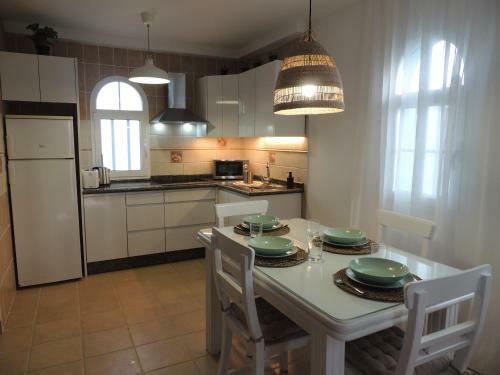 Cozy Villa By Mahbo