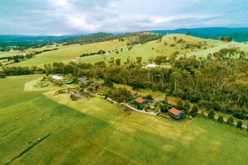 Bed & Breakfast Outlook Hill Vineyard Cottages & Suites
