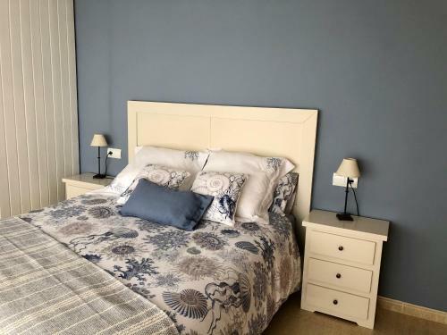 Apartamento Pineda Beach 1a L�nea de Mar & Parking