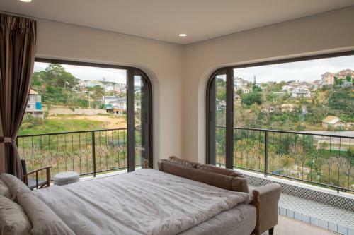 Hotel H� Maison Home & Caf�