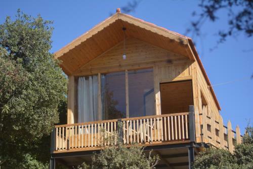 Ajloun Wooden Huts ????? ????? ??????? Live Amid Nature