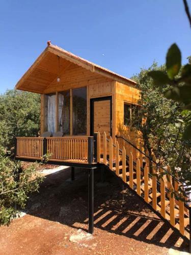 Ajloun Wooden Huts ????? ????? ??????? Live Amid Nature