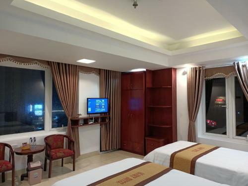Glory Hotel