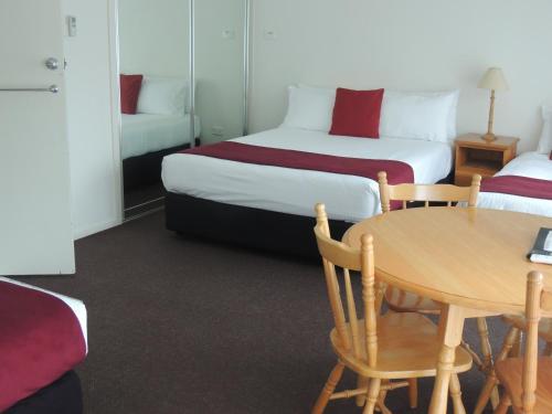 Premier Motor Inn