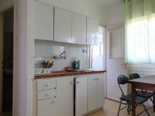 Kiryat Haim Beach Apartment By Domik