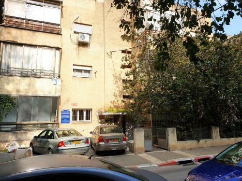 Yerushalayim Street Studio Apartment By Domik
