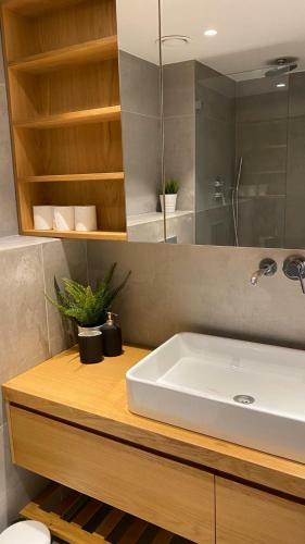 High Quality Haifa Beach View Apartment