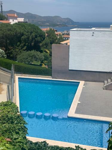 Llan�� Apartament Platja Cau Del Llop