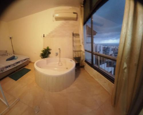Apartamento Yefe Nof 3 Room Flat