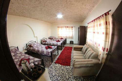Bed & Breakfast Petra Antique House