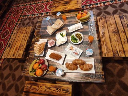 Petra Wooden House