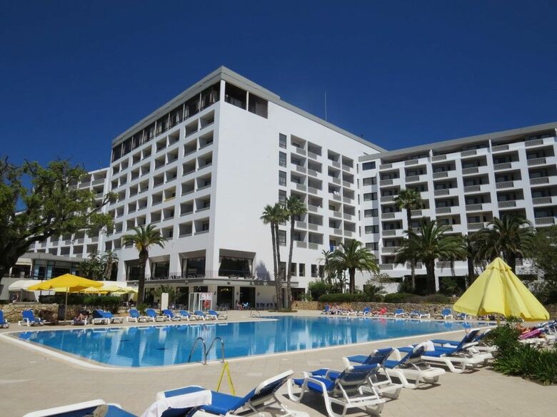 Hotel Alfamar Beach & Sport Resort