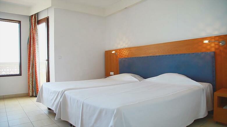 Hotel Alfamar Beach & Sport Resort