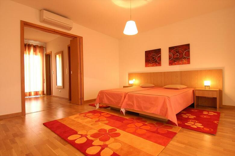 Hotel Orada Apartamentos Tur�sticos - Marina De Albufeira