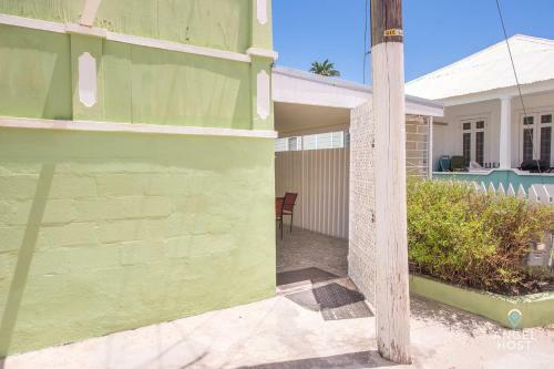 Apartamento Beach Front Bajan Beach Cottages By Angel Host
