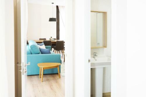 Apartamentos Reloj De Berger�n