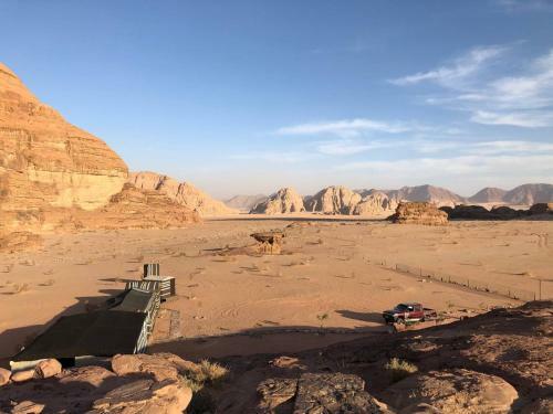 Ahlam Alenzy Camp