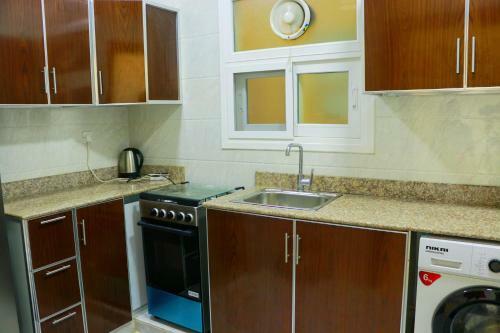 Almansor Furnished Apartment 1
