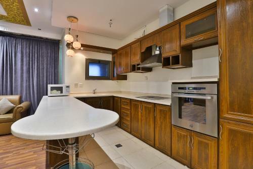 Hotel Oyo 288 Diafati Residential Units