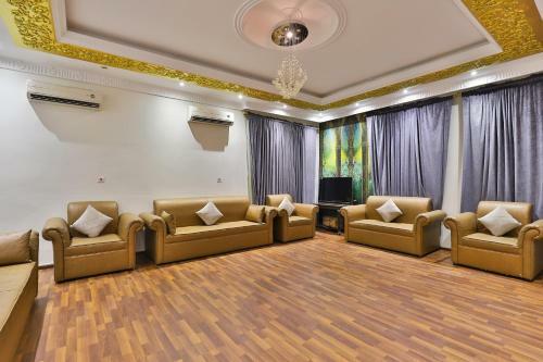 Hotel Oyo 288 Diafati Residential Units